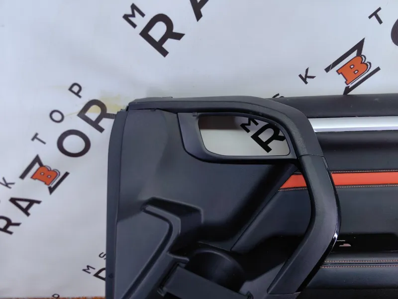 Обшивка двери