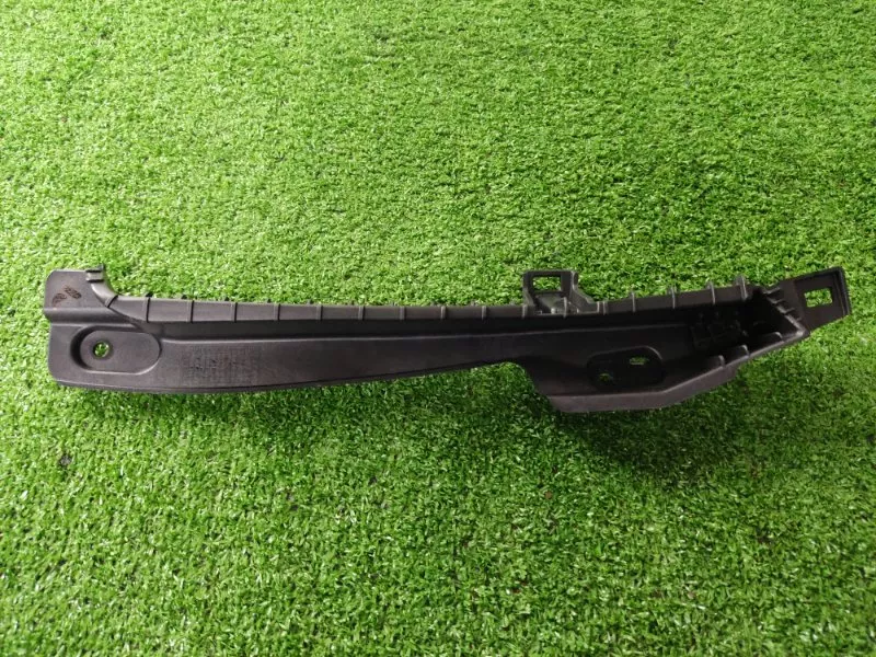 Кронштейн кузова