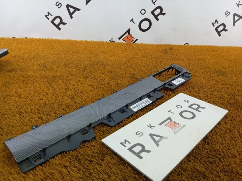 Накладка на торпедо