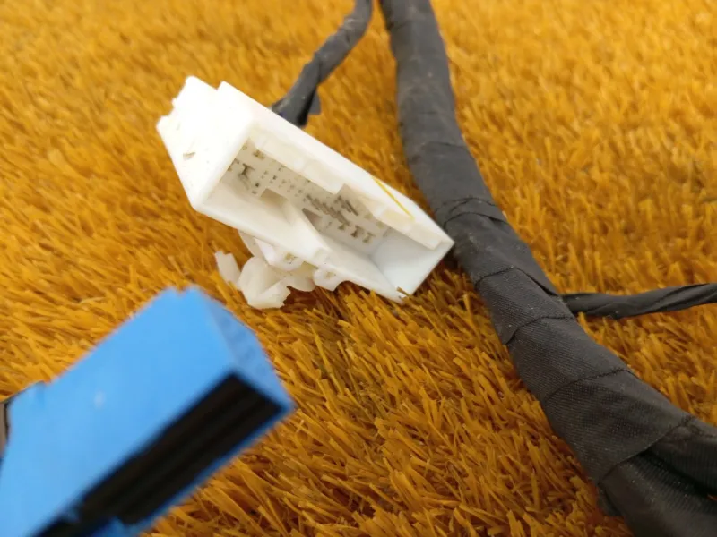 Проводка салона