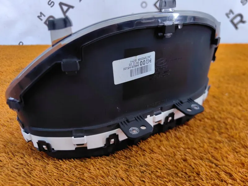 Панель приборов