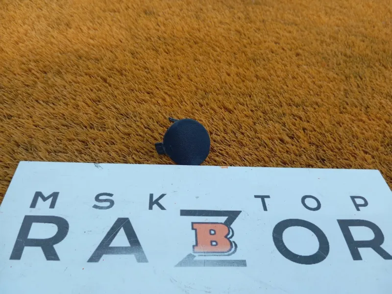 Заглушка бампера