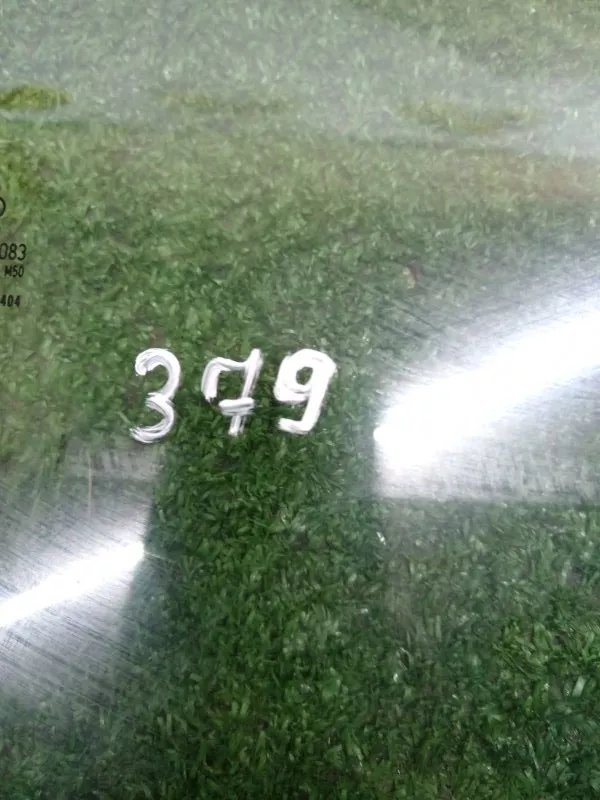 Стекло двери Audi A6 2006 4F0845202D C6, переднее правое