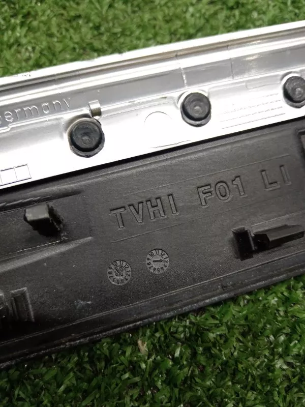 Накладка двери декоративная