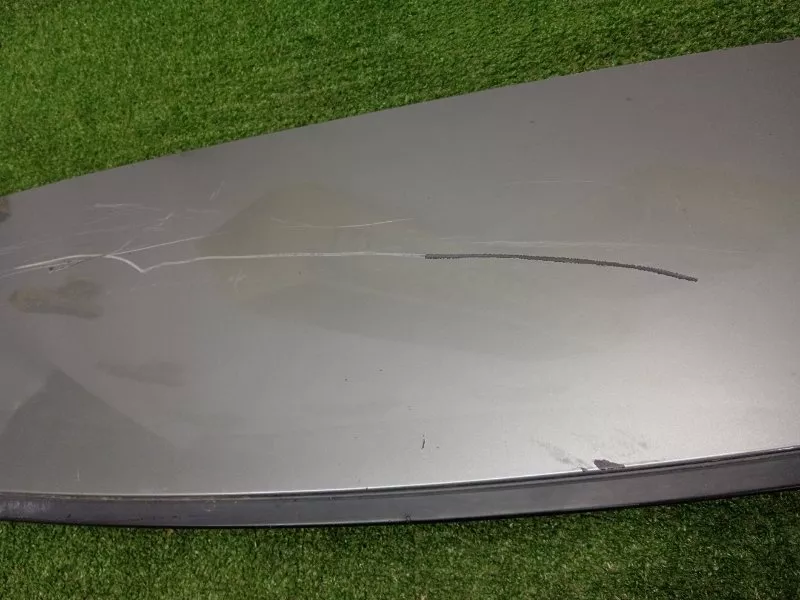 Спойлер багажника