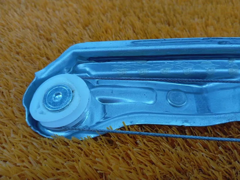 Стеклоподъемник