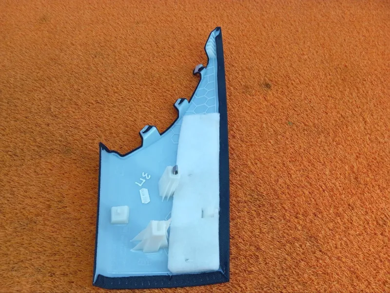 Обшивка стойки