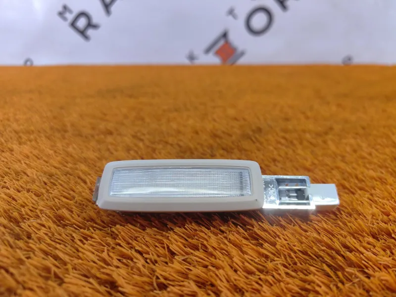 Плафон салона