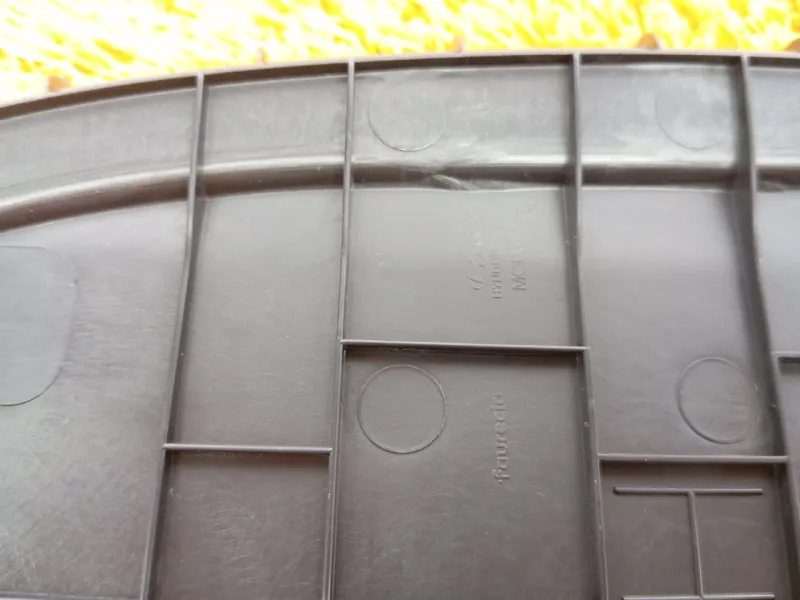 Накладка на торпедо