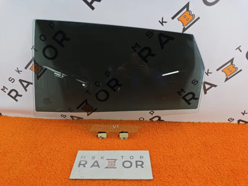 Стекло двери