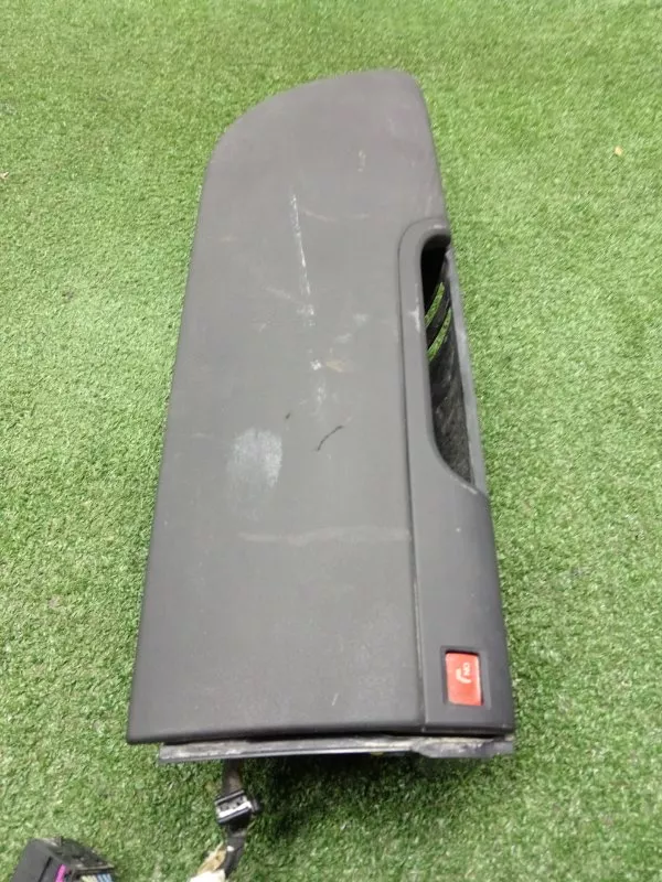 Карман двери