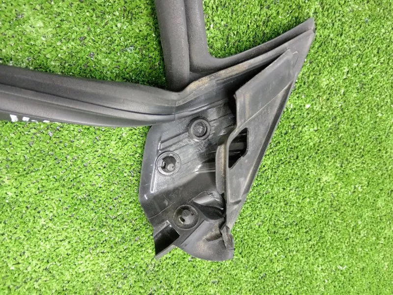 Уплотнитель стекла двери