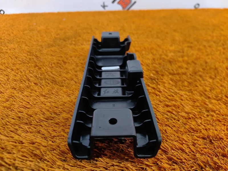 Накладка багажника