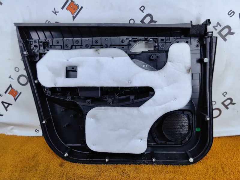 Обшивка двери