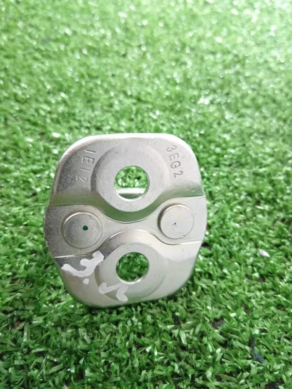 Ответная часть замка двери