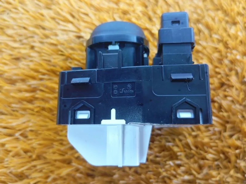 Блок управления зеркалами