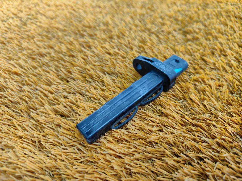 Датчик положения коленвала