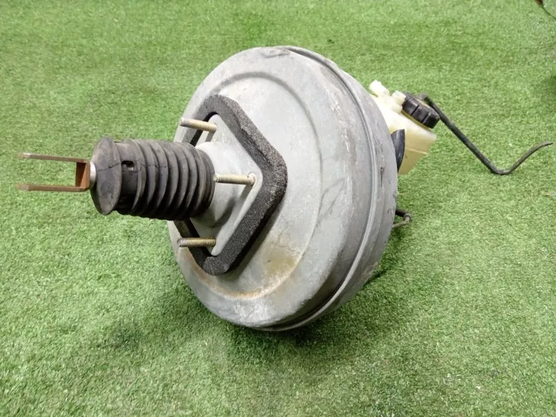 Главный тормозной цилиндр