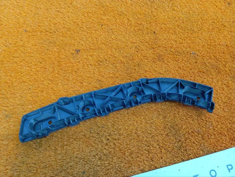 Кронштейн бампера Changan CS55 Plus 2024 2804220AW20 JL473ZQ7, задний правый