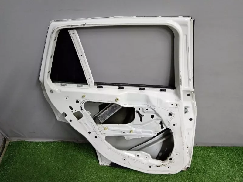 Дверь BMW X1 2010 41002993819 E84, задняя левая