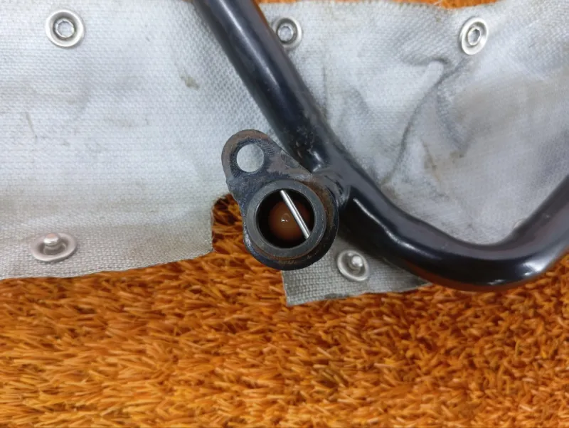 Патрубок радиатора