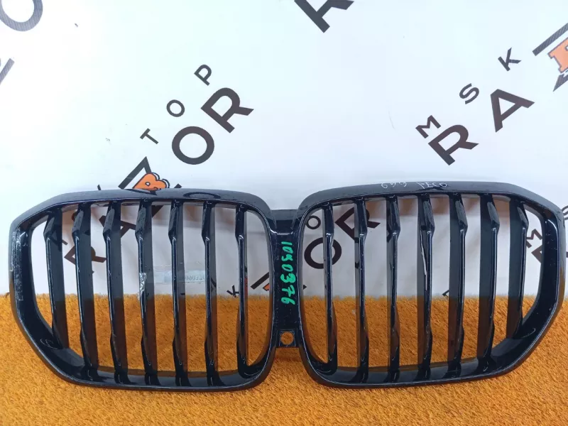 Решетка радиатора