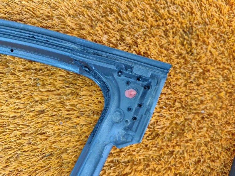 Уплотнитель двери