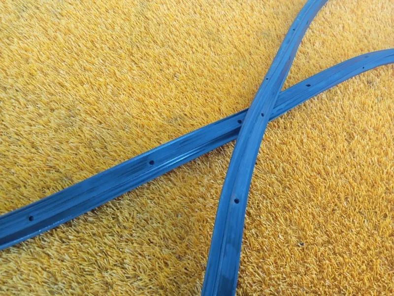 Уплотнитель двери