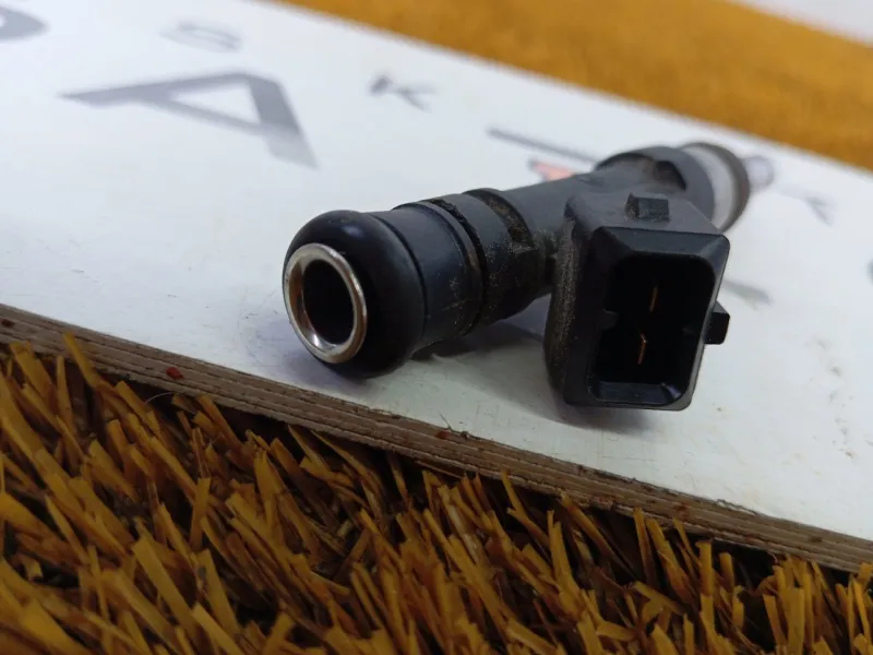 Форсунка топливная