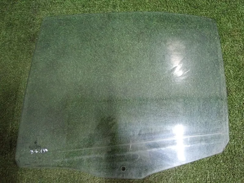 Стекло двери BMW 5-Series 2001 51348189257 E39, заднее левое