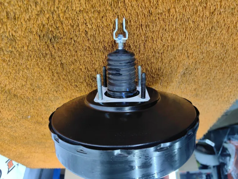 Усилитель тормозов