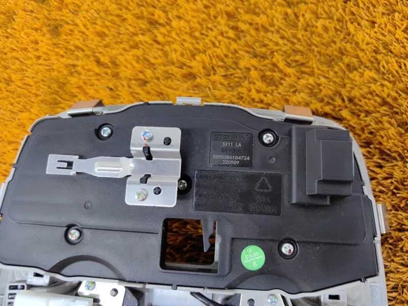 Плафон салона