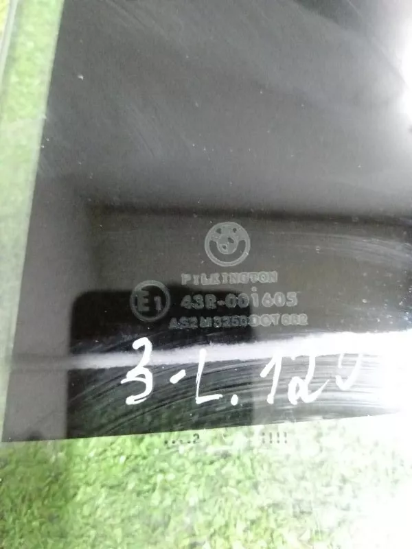 Стекло двери BMW 7-Series 2002 51358223809 E65/E66, заднее левое