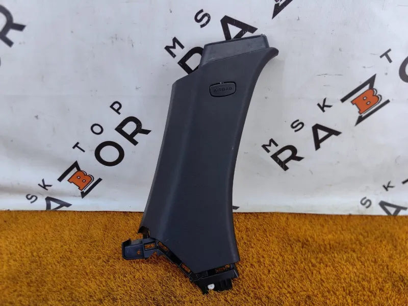 Накладка на стойку кузова