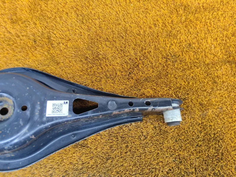 Рычаг подвески