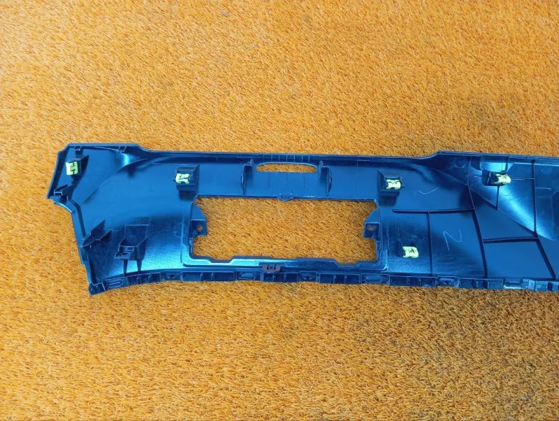 Декоративная накладка торпедо