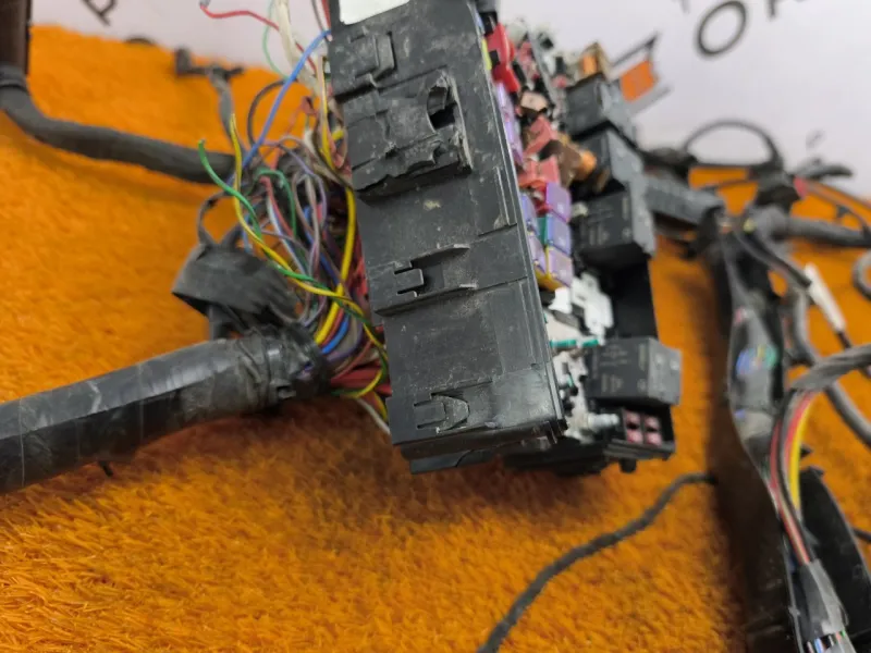 Проводка подкапотная