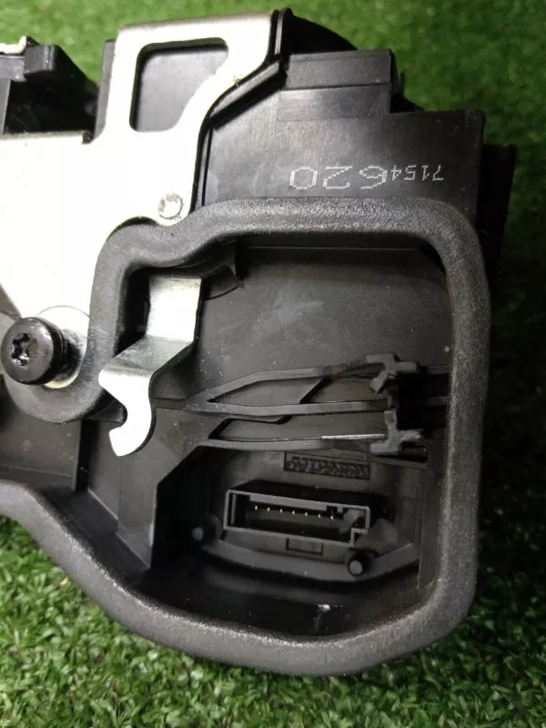 Замок двери