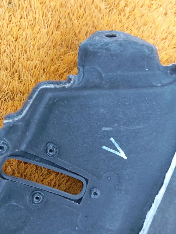 Обшивка багажника