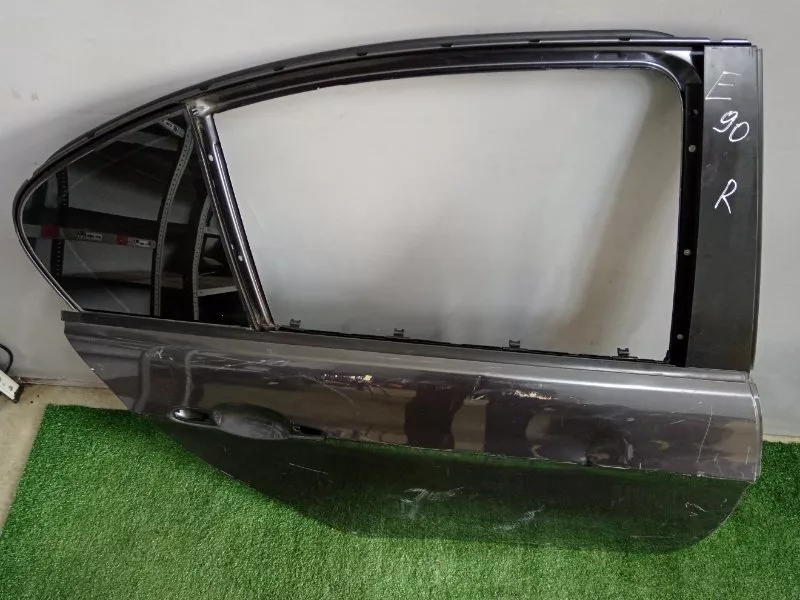 Дверь BMW 3-Series 2005 41007203648 E90, задняя правая