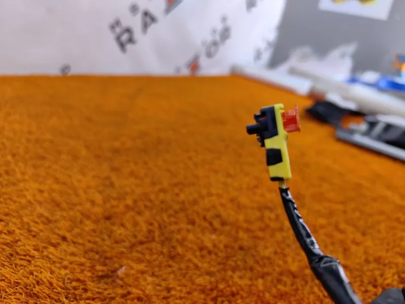 Шлейф подрулевой