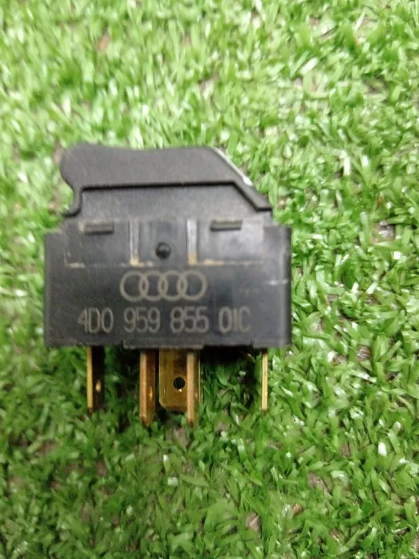 Кнопка стеклоподъемника