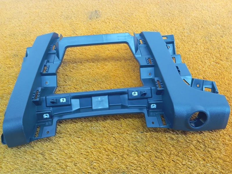 Накладка на торпедо