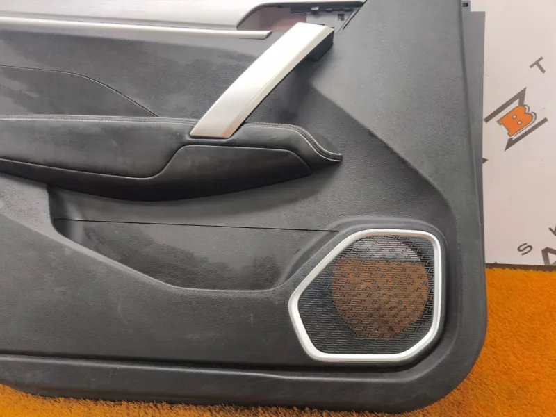 Обшивка двери