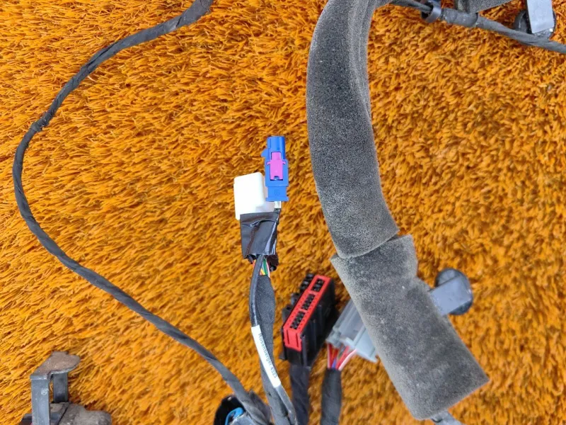 Проводка двери