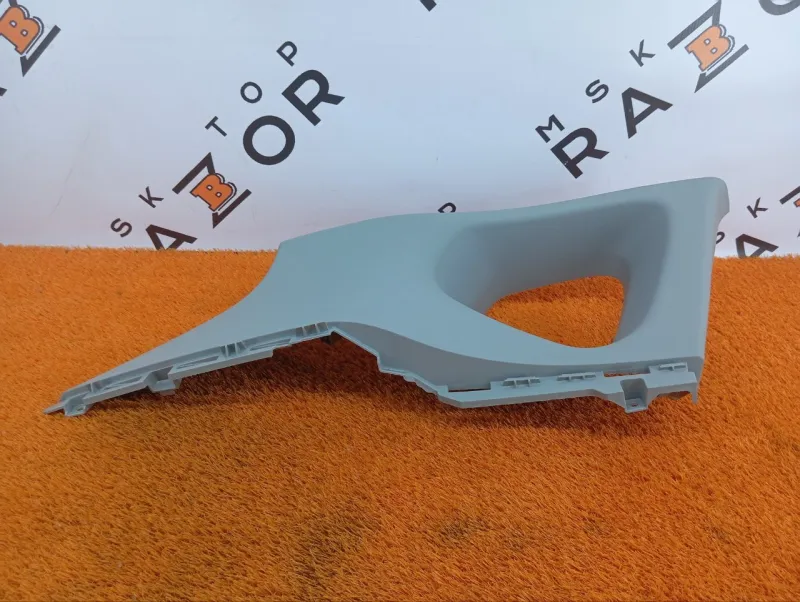 Накладка на стойку кузова