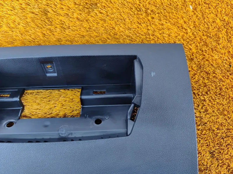 Накладка на торпедо