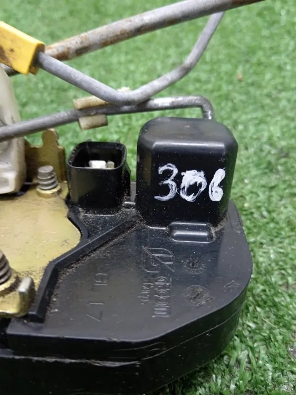 Замок двери