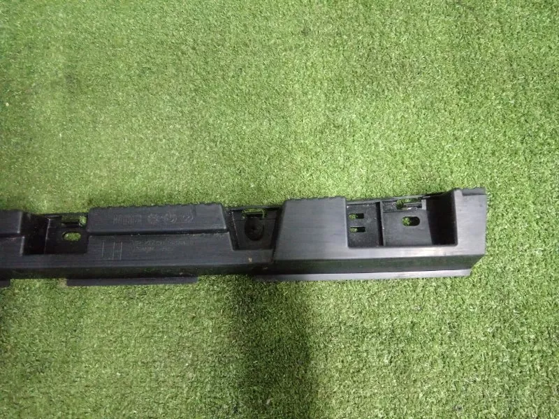 Кронштейн порога