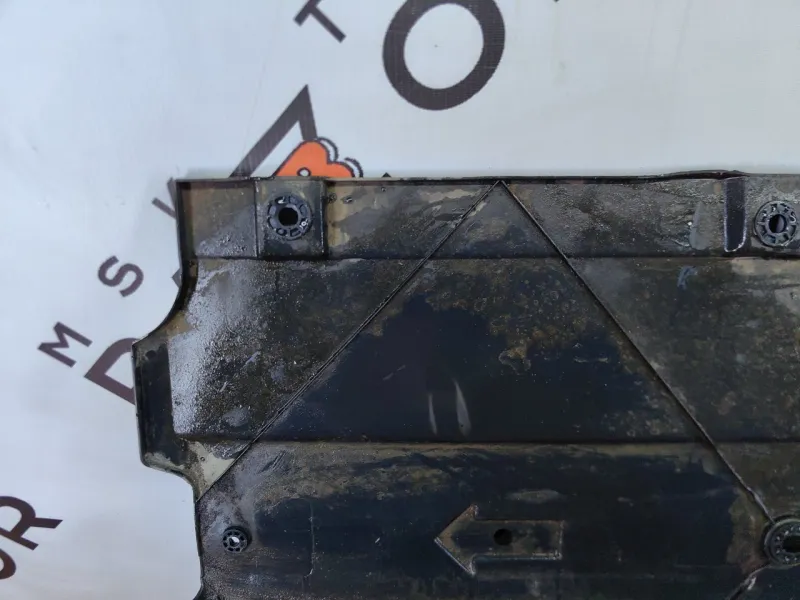 Защита днища кузова